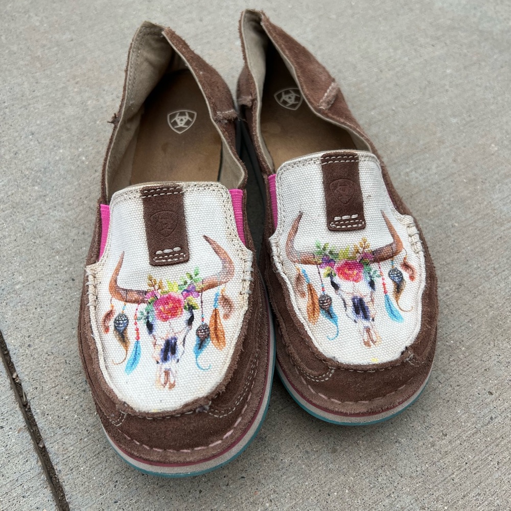 Slip on shoes